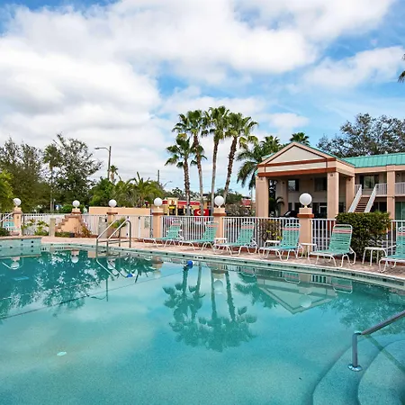 Ramada Limited Clearwater Hotel And Suites-2