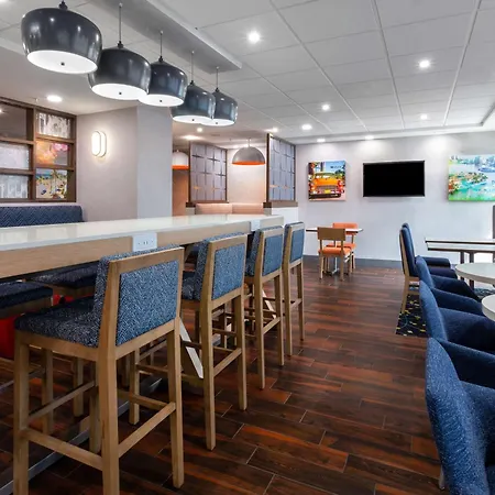 Hampton Inn Commercial Boulevard-Fort Lauderdale-3