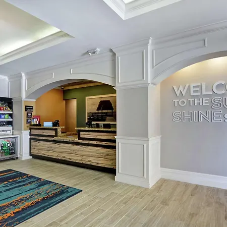 Hampton Inn Palm Beach Gardens-2