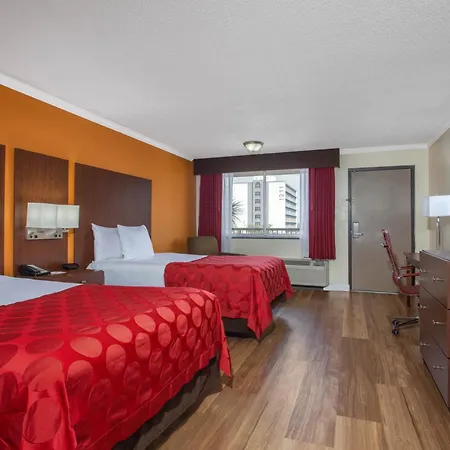 Ramada By Wyndham Tampa Westshore Airport South-2