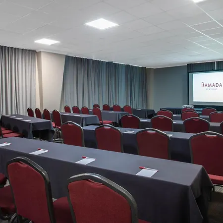 Ramada By Wyndham Tampa Westshore Airport South-3