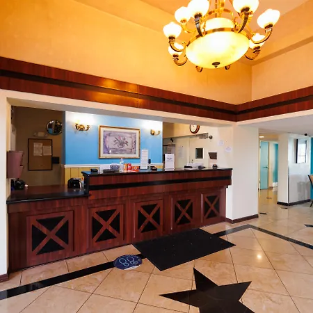 Garnet Inn & Suites-2
