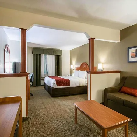 Comfort Suites Fort Pierce I-95-2