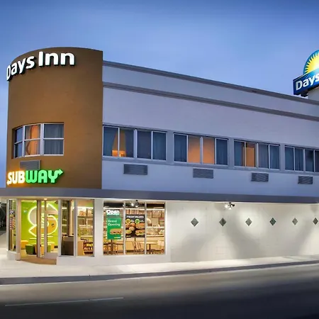 Days Inn By Wyndham Miami Airport North-3