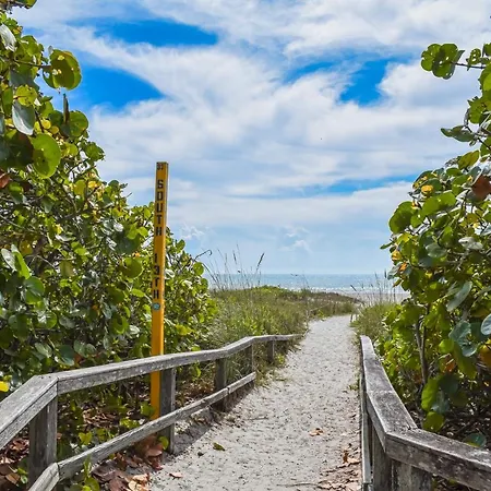 Cocoa Beach Cottages-2