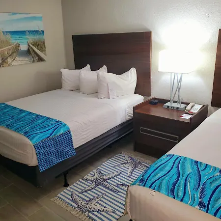 Newly Remodeled Cozy Unit Sarasota Cay Club Close To Airport, Beaches And Shops-2