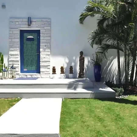 Villa Naomi - Luxury Design New Home-2