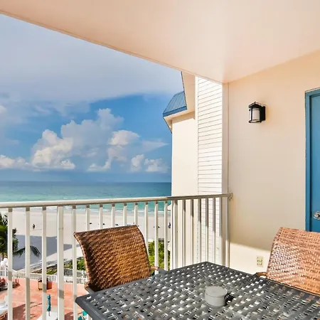 Beach Palms 404-2
