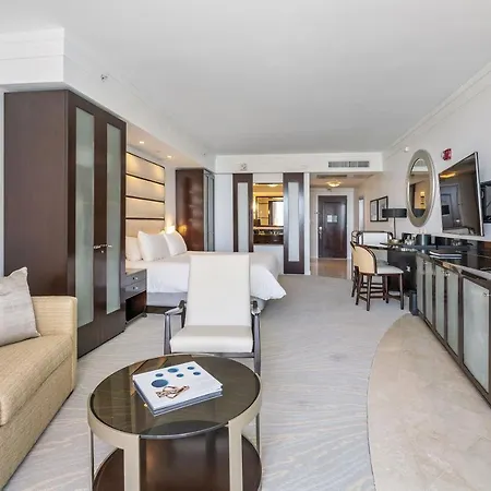 Junior Suite 2 At Sorrento Residences- Miami Beach Home-2