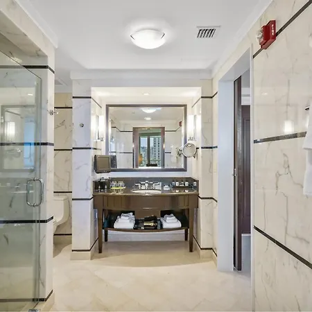 Junior Suite 2 At Sorrento Residences- Miami Beach Home-3