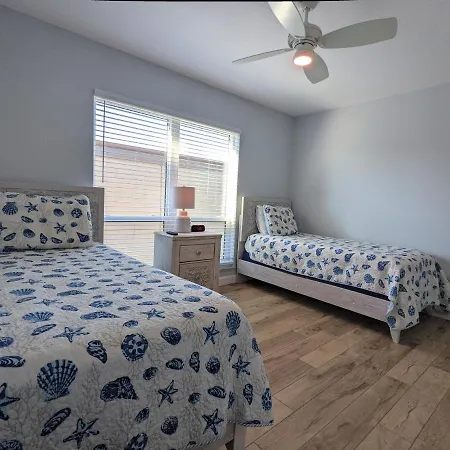 Sea Club Condo #32-3