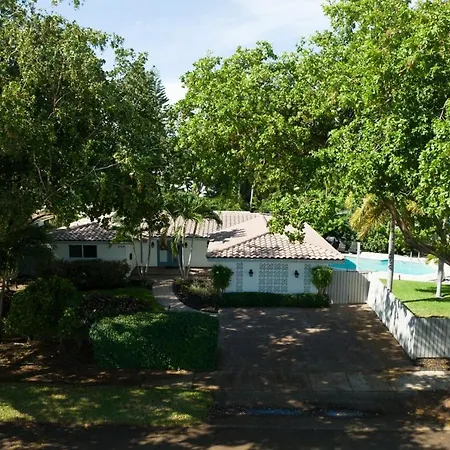 Moana Beach Cottage-2