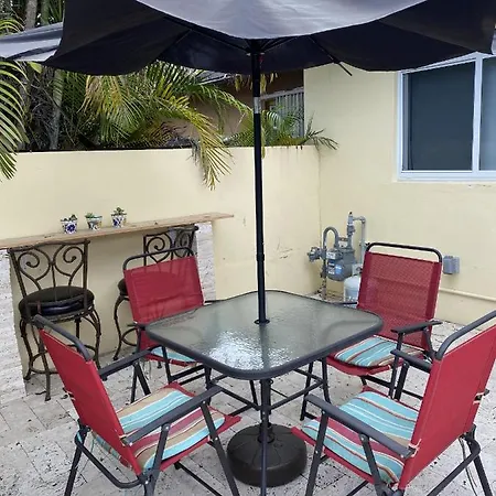 Quiet And Spacious Townhouse In Miami-2