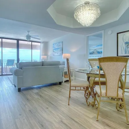 Crescent Beach Club I 14F-2