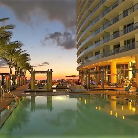 Luxury Beachfront Apartment In Lyfe Resort-3