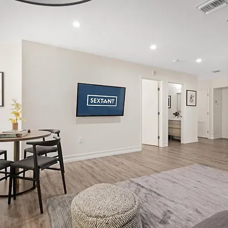 Roami At Clematis Street Lofts-2