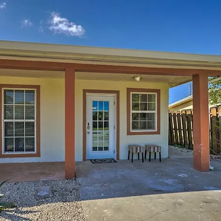 Convenient Naples Retreat Less Than 4 Mi To Beach!-2