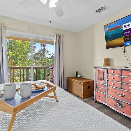 Surfside Paradise Retreat - 3Br And 2Ba Duplex, Grill, Dog Friendly - Close To The Beach!-2