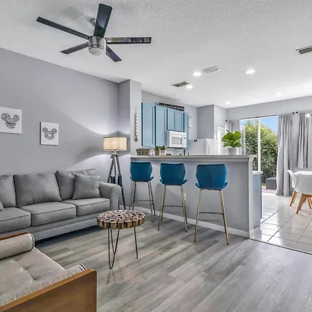 Ellas Blue House Is Centrally Located-3