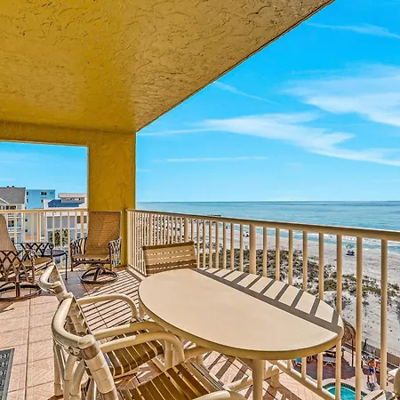 Holiday Villas III 402-3