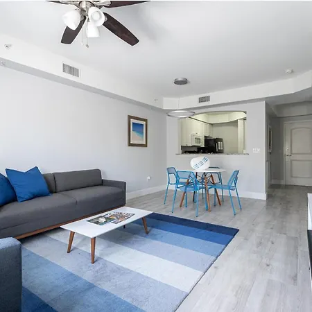 Modern 1Br Condo-5 Min Bike Ride To The Beach-3