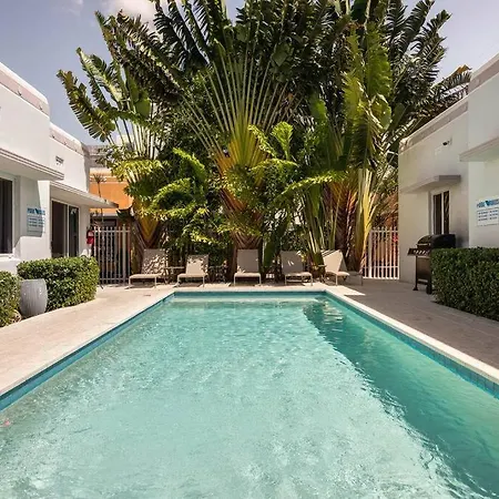Beach House In Miami Beach-3