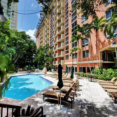 The Mutiny Luxury Suites Hotel-3