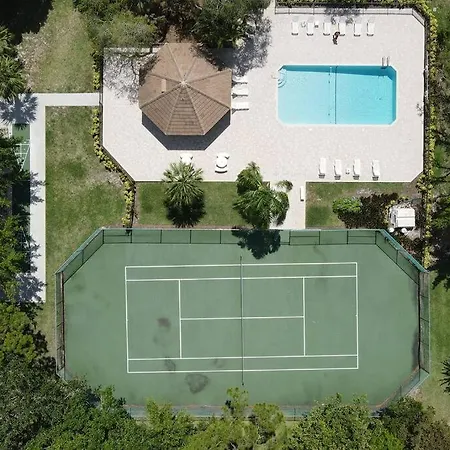 Serene And Private Naples, Florida Getaway-2