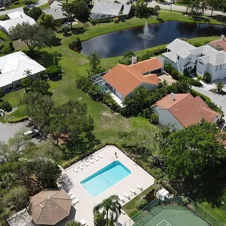 Serene And Private Naples, Florida Getaway-3