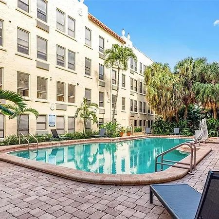 King Bed Mermaid Suite - Heart Of Palm Beach, Free Parking Included-2