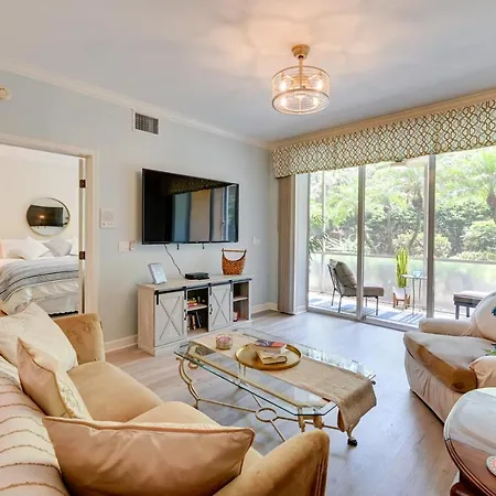 Naples Condo With Resort Amenities, 6 Mi To Beaches!-3
