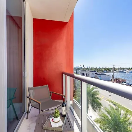 5Beachfront Resort Front Bay View Balcony Enjoy Sunsets-2