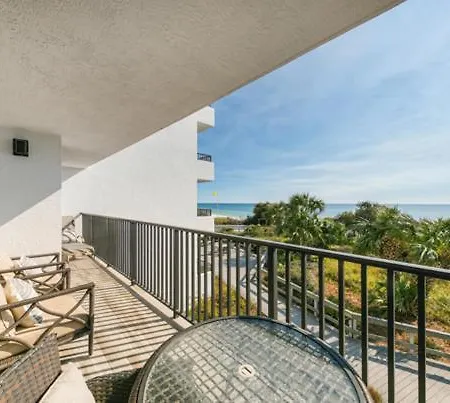 One Seagrove Place-2