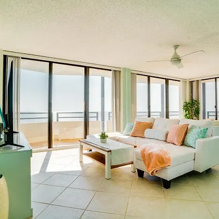 Oceanfront Paradise Escape - 80-Foot Long Beachfront Deck Patio-2