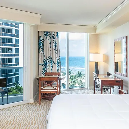 Trump International Beach Resort 2 Bedroom Apartment 1600 Sqf Ocean And Bay View-3