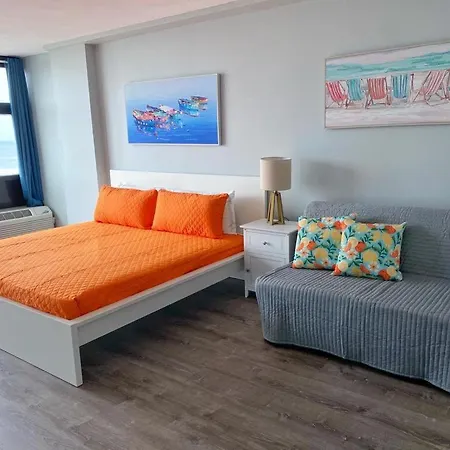Ocean Side Inn Studios-2