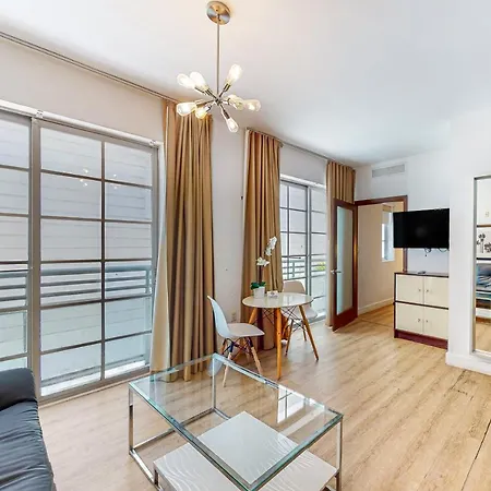Ocean Drive Oasis, B207-2