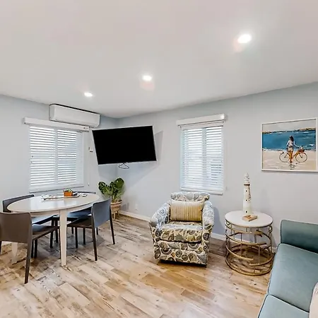 Villas At St Pete Beach Unit 2-2