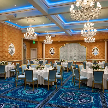 The Colony Hotel-2