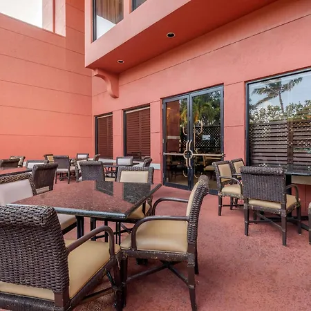 Best Western Plus Palm Beach Gardens Hotel & Suites And Conference Ct-3