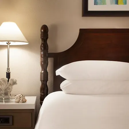 Pier House Resort & Spa-3
