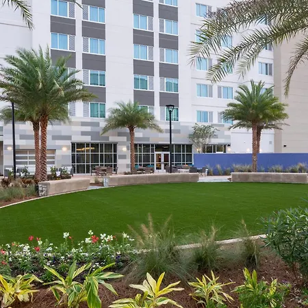 Hotel Indigo Gainesville-Celebration Pointe By Ihg-2