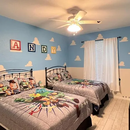 Disney Condo! 2 Bedroom - 2 Ba W/ Pool & Waterslides!-2