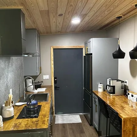 Sweet Tiny Cabin Hotel-2