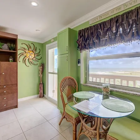 Beachfront Studio Condo #11-3