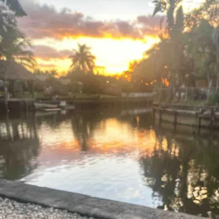 Private Guest Suite On The Water W/Pool & Kayaking-3