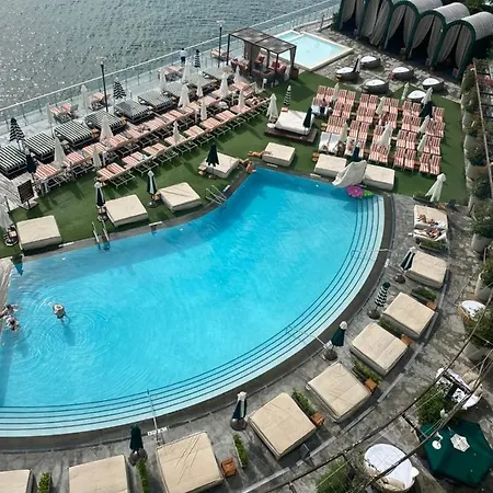 Bay View King Suite With Balcony-2