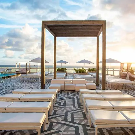 W Hotel 2Bd 2Bath Condo Ocean Views-2
