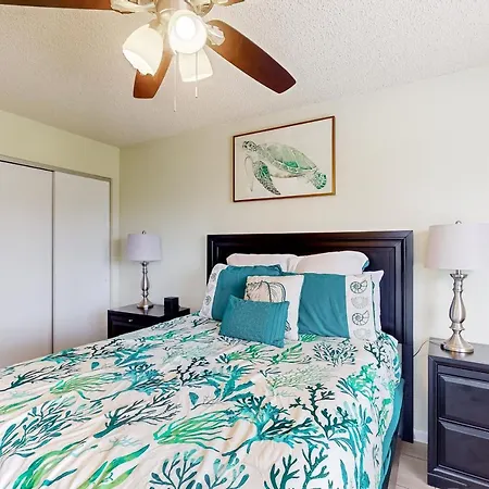 Sun-Kissed Beach Condo With Amazing Pool, Tennis & Patio - Steps To The Beach!-3