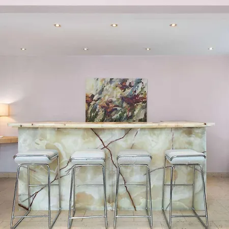 Astor Hotel By Luxurban-2